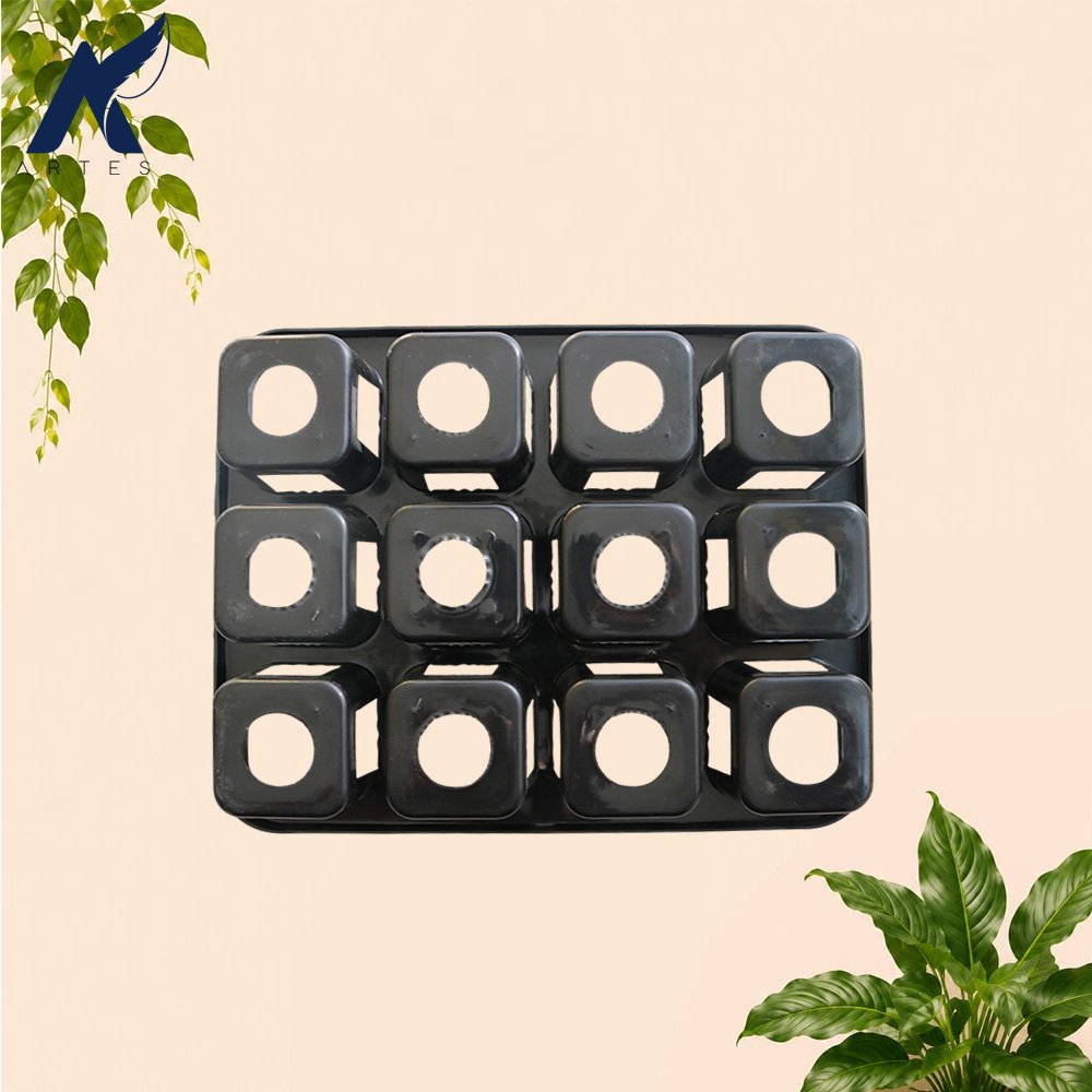 NKT TRAY 5 CM 12 LUBANG (LB12) Lubang Mini Kotak Semai Bibit JUOSS Hitam - Gambar 3