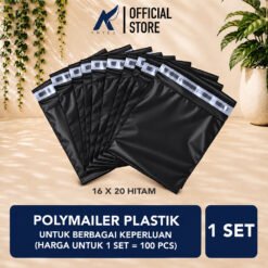 Polymailer Plastik Untuk Berbagai Keperluan Pembungkus Kantong Kantung Packing Plastic Lem Seal Polymeiler Package Packaging Waterproof Meiler Poli Poly Mailer Online Store Shop Semi Glossy Glosi Black Hitam 16 x 20 16x20 cm Centimeter Senti